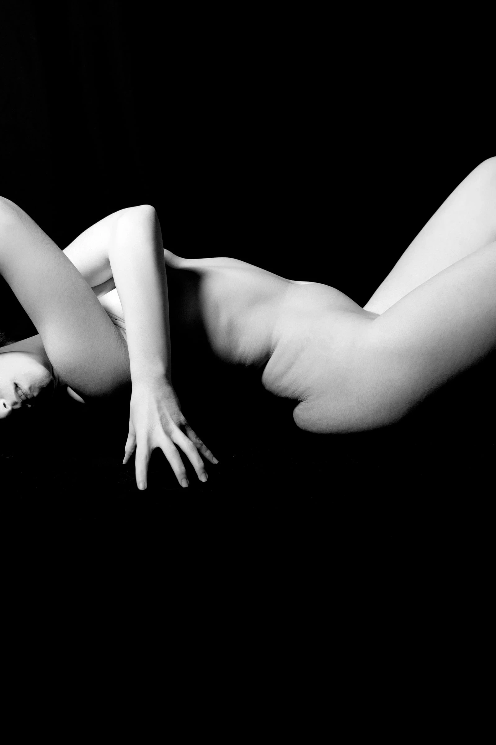 veryblackand very very white